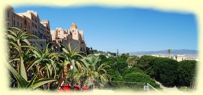 Cagliari - Bastion San Remy - BLick von der Panoramaterrasse Umberto I