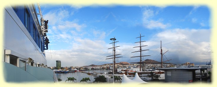 AIDAcara - Abreisetag - AIDA-Crew ist fleißig beim Großputz AIDAcara - Abreisetag - AIDA-Crew ist fleißig beim Großputz