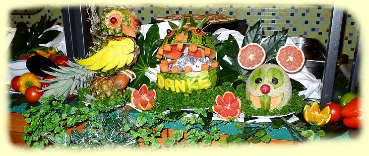 Gemüse- und Obstkreationen Gemüse- und Obstkreationen