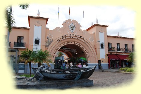 Santa Cruz de Tenerife - Mercado de Nuestra Senora de Africa - Torbogen