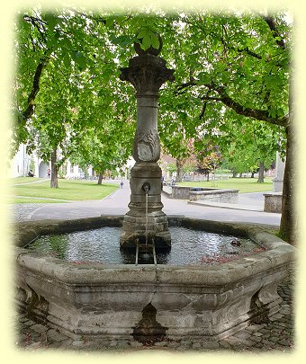 Salem - Brunnen