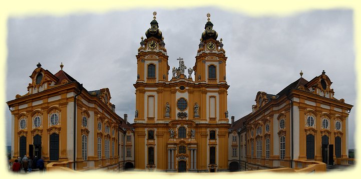 Stift Melk - Westfassade der Stiftskirche