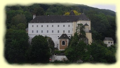 ehemalige Servitenkloster Schnbhel