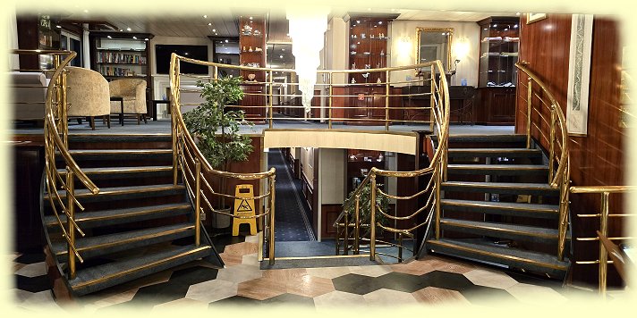 DCS Amethyst 2 - Lobby