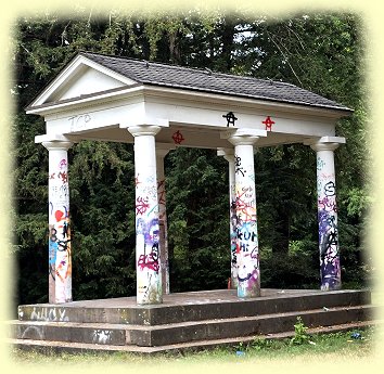 Karlsruhe - Weinbrenner-Tempel