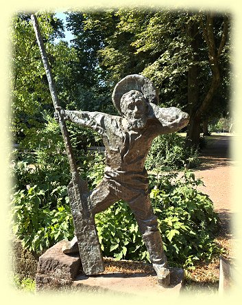 Spyer - Skulptur Fhrmann holber