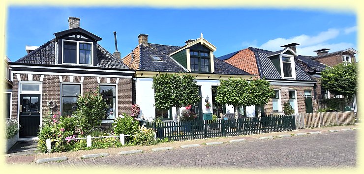 Stavoren - Grachtenhuser