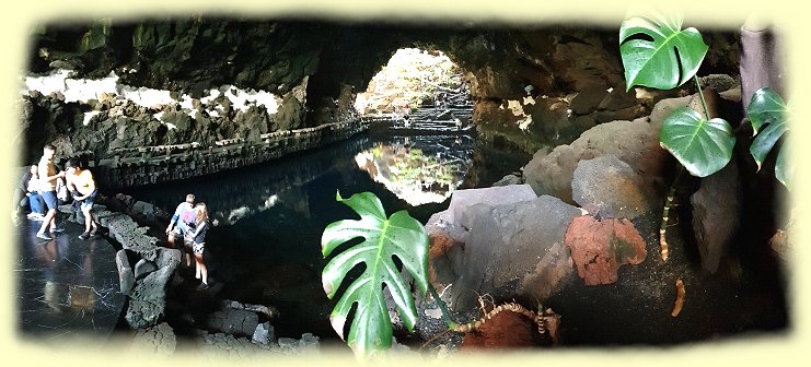 Jameos del Agua -- Hhle