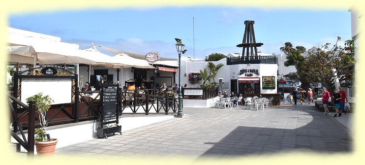 Costa Teguise -- Pueblo Marinero