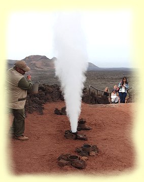 Timanfaya - Wasserdampf-Fontne