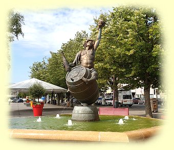 Remich - Bacchus-Brunnen