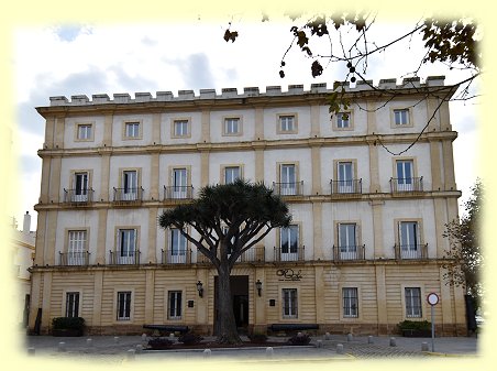 Cadiz 2018 - REINA SOFIA KULTURZENTRUM - Ehemalige Militrregierung.
