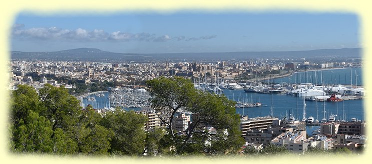 Mallorca - Stadt und Hafen von Castell de Bellver