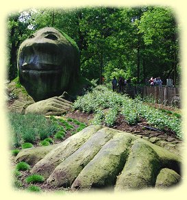 Floriade 2012 - Kunstwerk Liegend auf dem Wasser