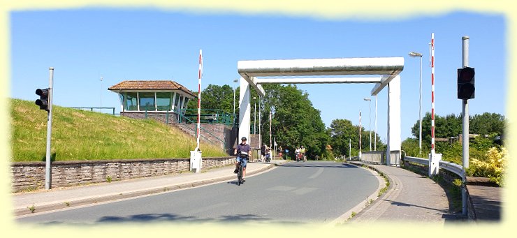 Sperrwerk Leysiel - Klappbr�cke