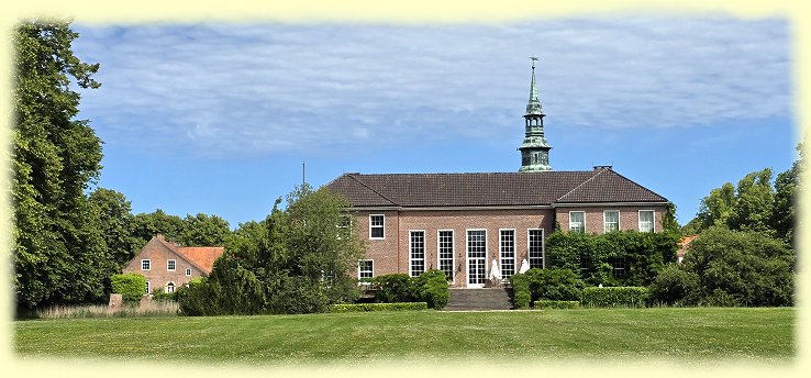 Schloss Lütetsburg - Rückseite Schloss Lütetsburg - Rückseite