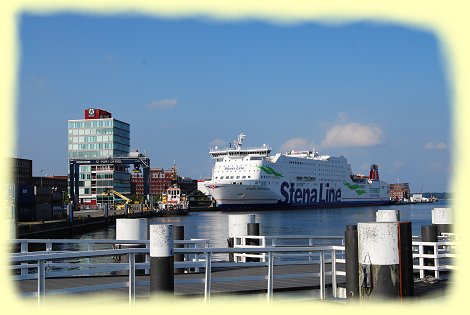 Kiel - Blick von der Hörnbrücke auf den Hafen Kiel - Blick von der Hörnbrücke auf den Hafen
