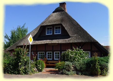 Manhagen - Ried gedecktes Haus