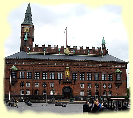 Kopenhagen - Rathausplatz mir Rathaus