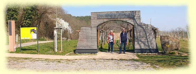 Schweigen-Rechtenbach - Kleines-Weintor