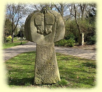 Bad Dürkheim 2026 - Skulptur Sie und Er Bad Dürkheim 2026 - Skulptur Sie und Er