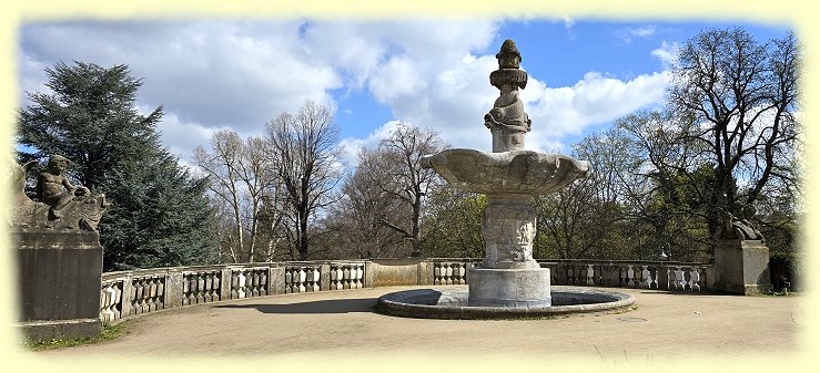 Bad D�rkheim 2026 - Valentin-Ostertag-Brunnen