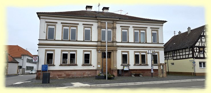 Geinsheim - Schul- und Gemeindehaus Geinsheim - Schul- und Gemeindehaus