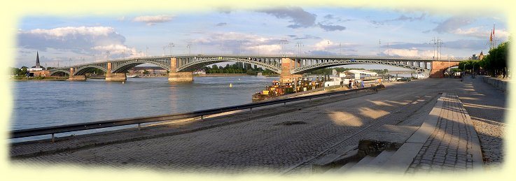 Mainz - Theodor-Heuss-Brücke
