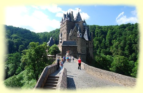 Burg Eltz - Burg Eltz -