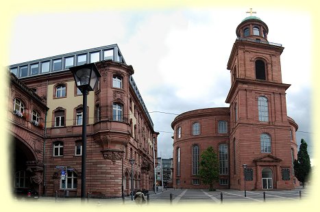 Frankfurter Paulsplatz mit gleichnamiger Kirche
