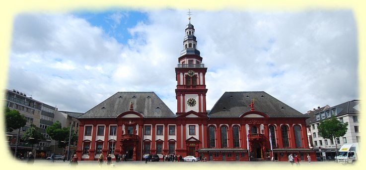 Mannheim -  Rathaus und Marktkirche St. Sebastian