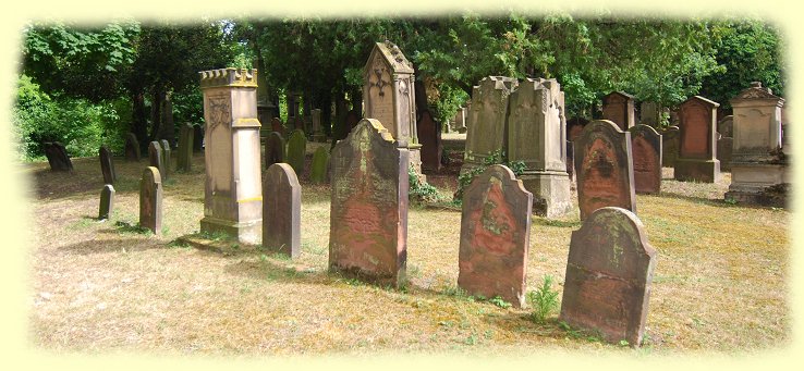 Worms - jüdischen Friedhof Heiliger Sand Worms - jüdischen Friedhof Heiliger Sand