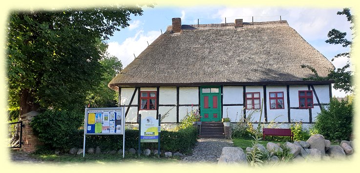 Middelhagen - Schulmuseum