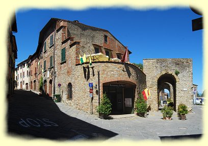 Lucignano - Stadttor San Giovann