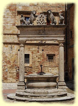 Montepulciano 2014 - Brunnen de' Grifi e de' Leoni.
