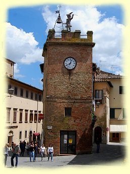 Montepulciano 2014 - Torre di Pulcinella – Uhrenturm -.