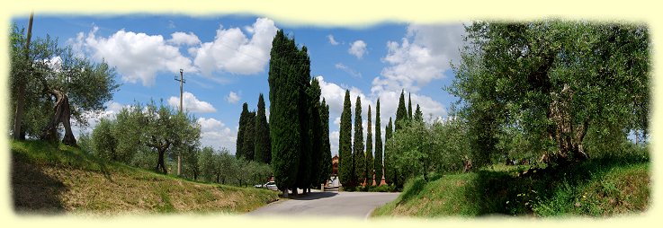 Paciano - Friedhof mit Kapelle Paciano - Friedhof mit Kapelle
