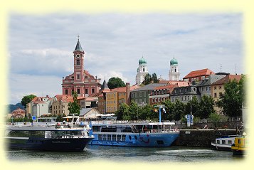 Passau - Kirche St. Paul und Dom Maria Hilf Passau - Kirche St. Paul und Dom Maria Hilf