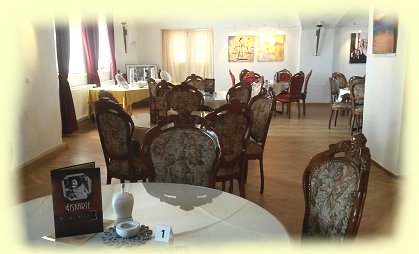 Pudagla - Schlosscafe innen