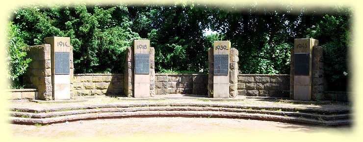 Ehrenmal der Opfer beider Weltkriege Xanten-Marienbaum