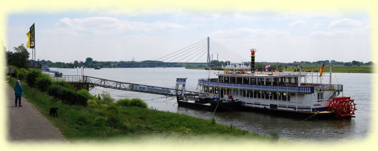 Rheindampfer River Lady