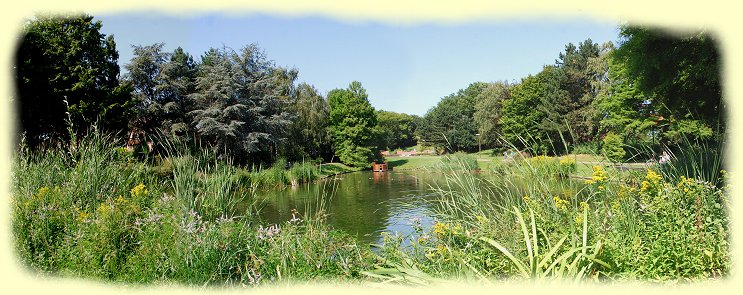 Teich im Halloh-Park in Bockum-Hövel