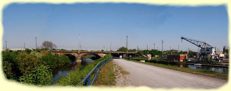 Eisenbahnbrcke Richtung Norden