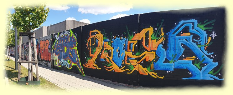 Graffitiwand_-_Otto_Brenner_Strasse