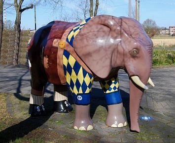 Elefant am LWL-Gebude