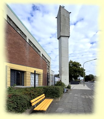 Plauderbank - Apostelkirche