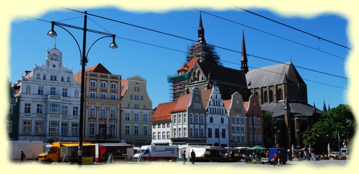 Rostock - Neuermarkt mit Marienkirche