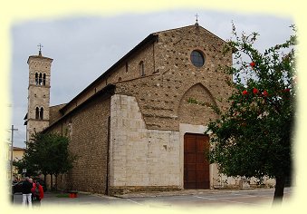 Colle di Val d ´Elsa - Chiesa di Sant Agostino Colle di Val d ´Elsa - Chiesa di Sant Agostino