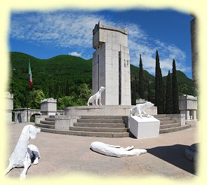 Vittoriale degli Italiani - Mausoleum Vittoriale degli Italiani - Mausoleum
