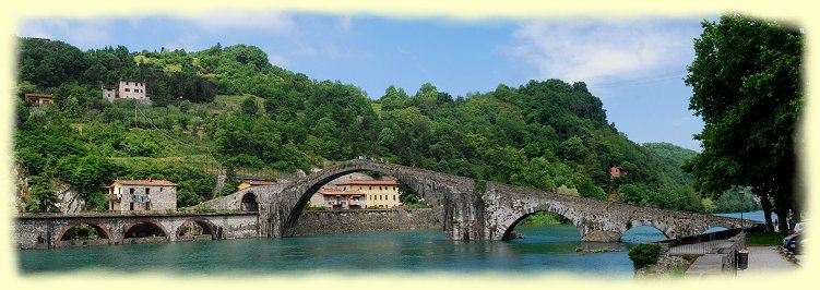 Ponte della Maddalena bei Borgo a Mozzano